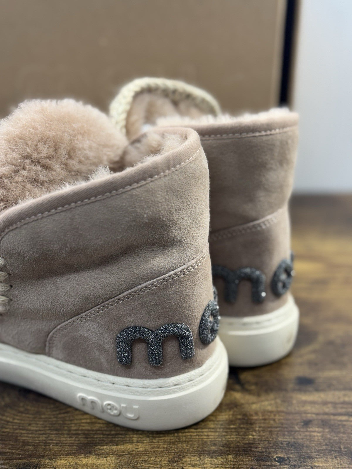 Mou eskimo Sneaker  Bold Suede Beige Casual Mou Woman Boot  Pietre  Logo 40