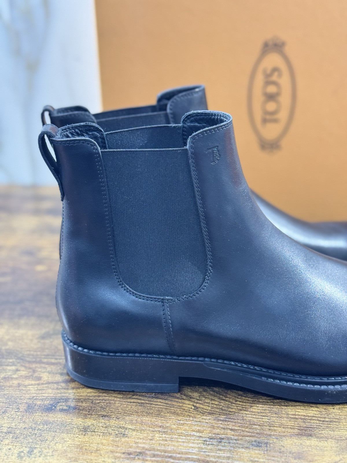 Tod’s Chelsea Boot  uomo Pelle Nera      luxury tod’s men boot 43.5