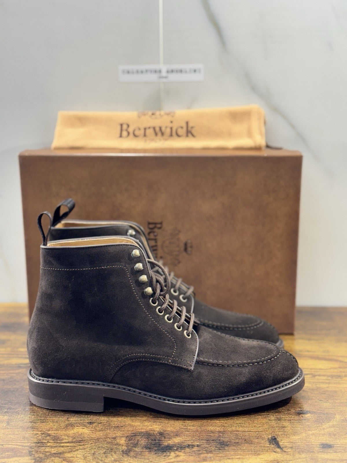 Berwick 1707 Stivaletto Uomo Suede Marrone Fondo Vibram Casual Boot 42