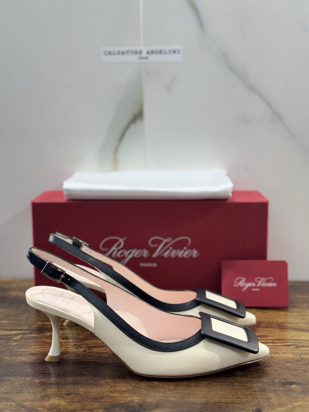 Roger Vivier Décolletés Slingback Viv' In The City in pelle Nero Luxury 36.5