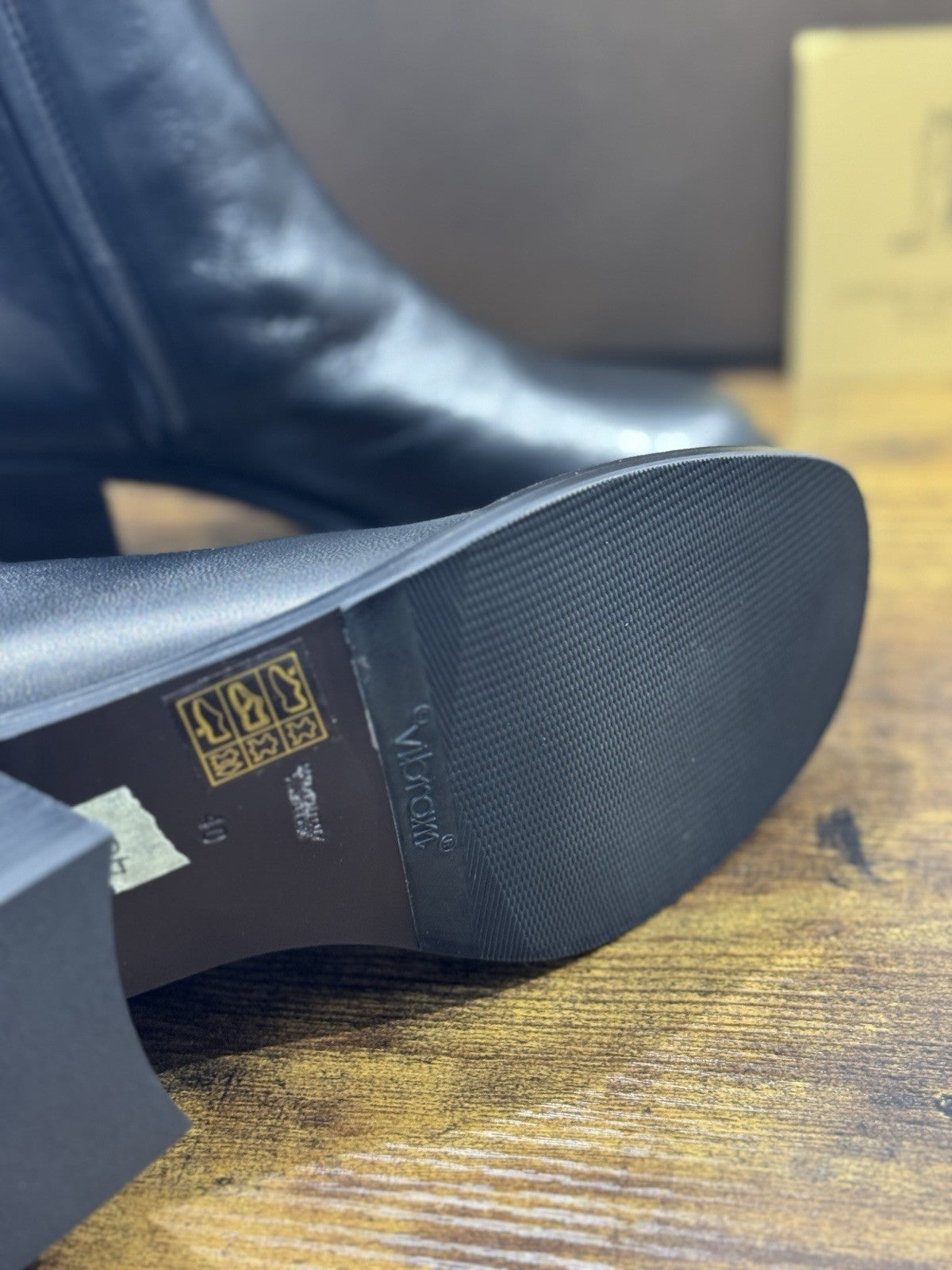 Lorenzo Masiero Artigiani Veneziani Stivaletto  Nappa  Fondo Vibram 40