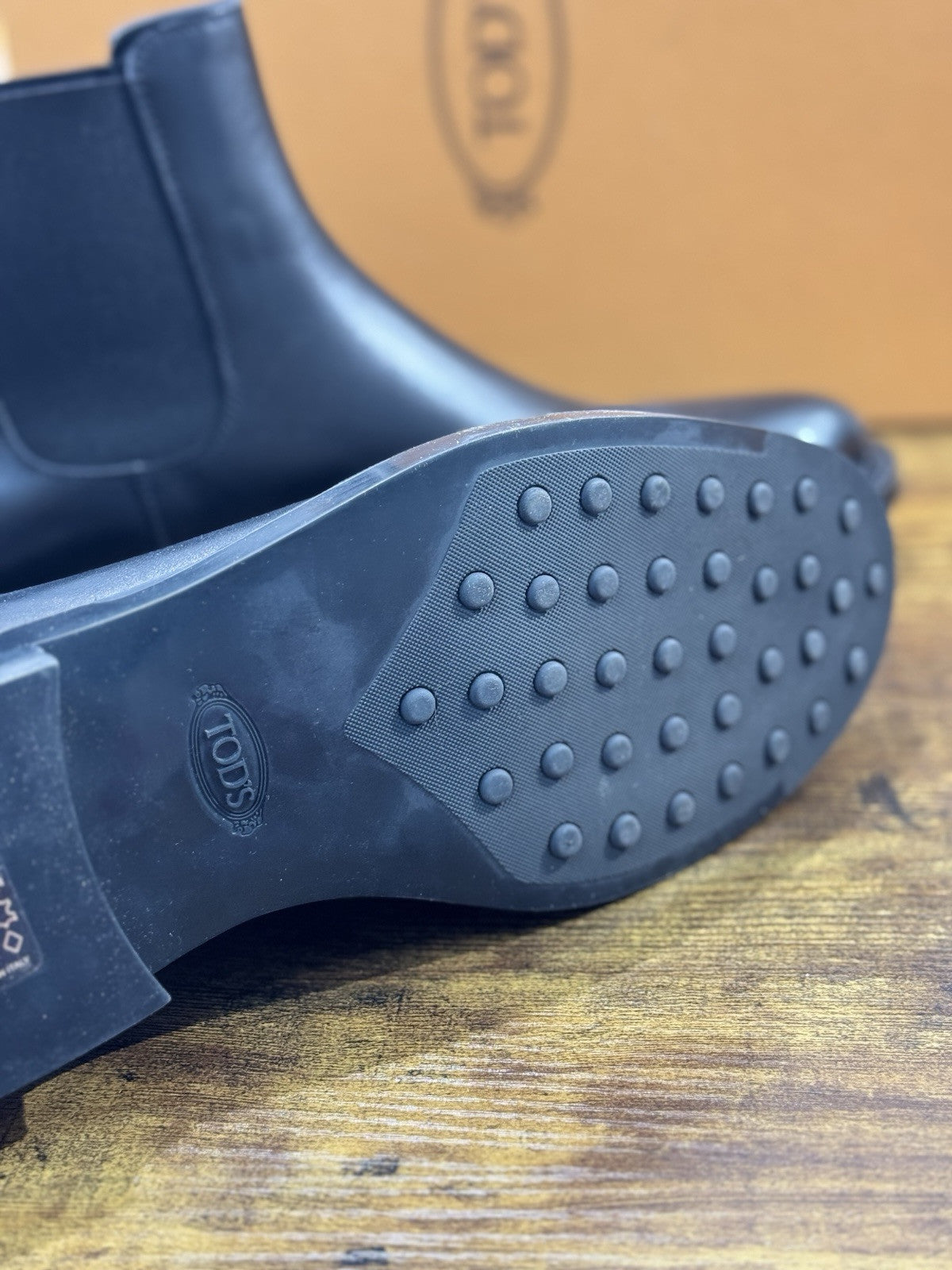 Tod’s Chelsea Boot  uomo Pelle Nera      luxury tod’s men boot 43.5