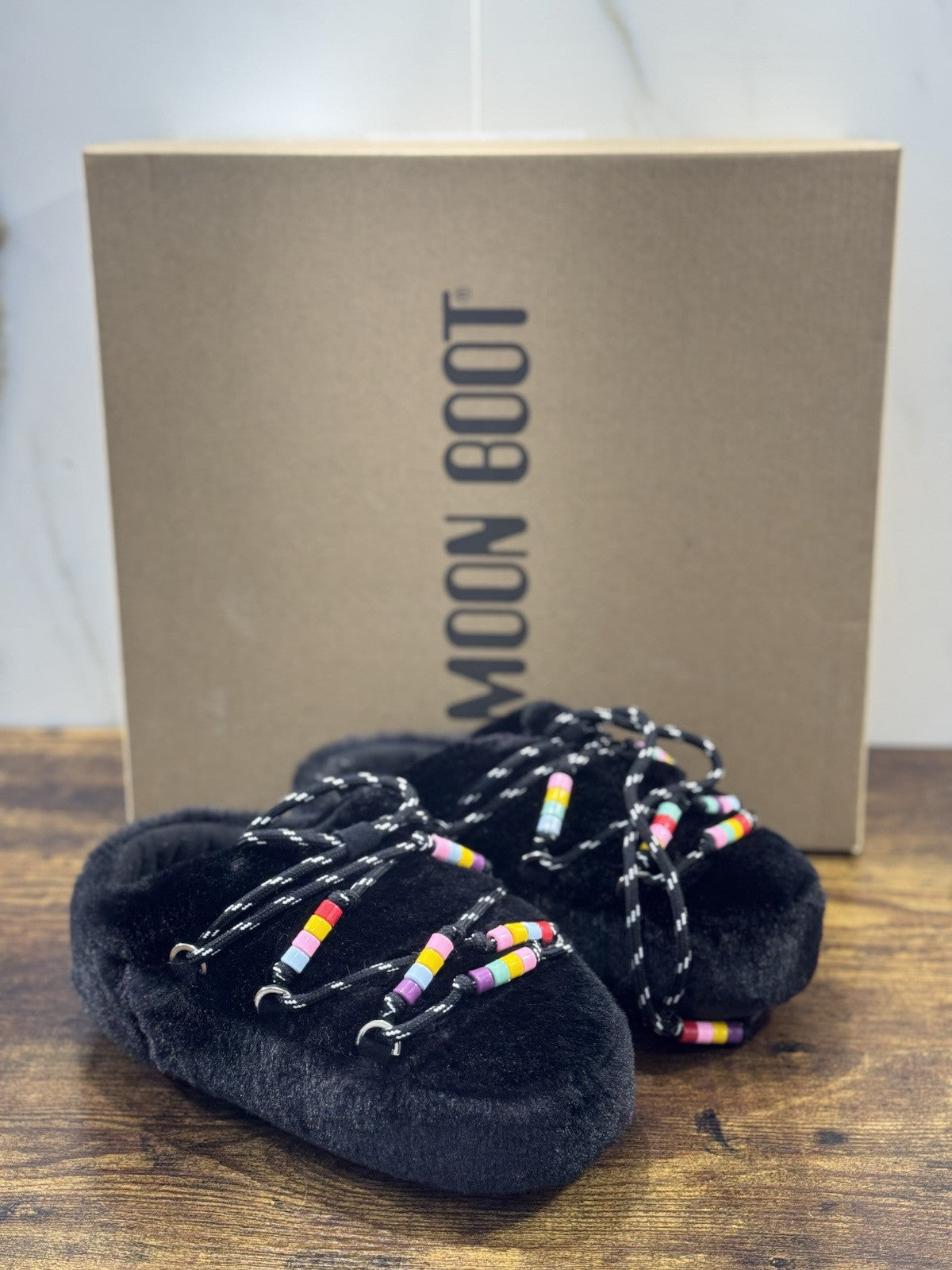Moon Boot Mule Faux Fur Beads   Casual Icon Mountain Mule Nero 41/42