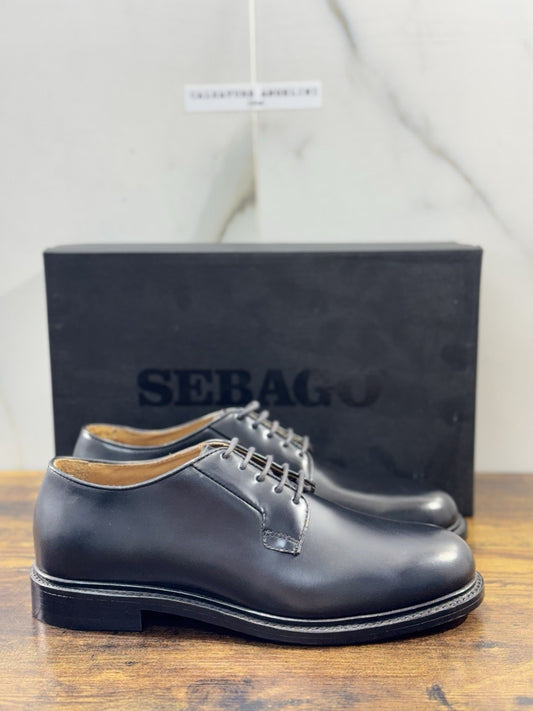 Sebago Derby Uomo Milton GYW Icon Pelle Nero Fondo Cuoio 44