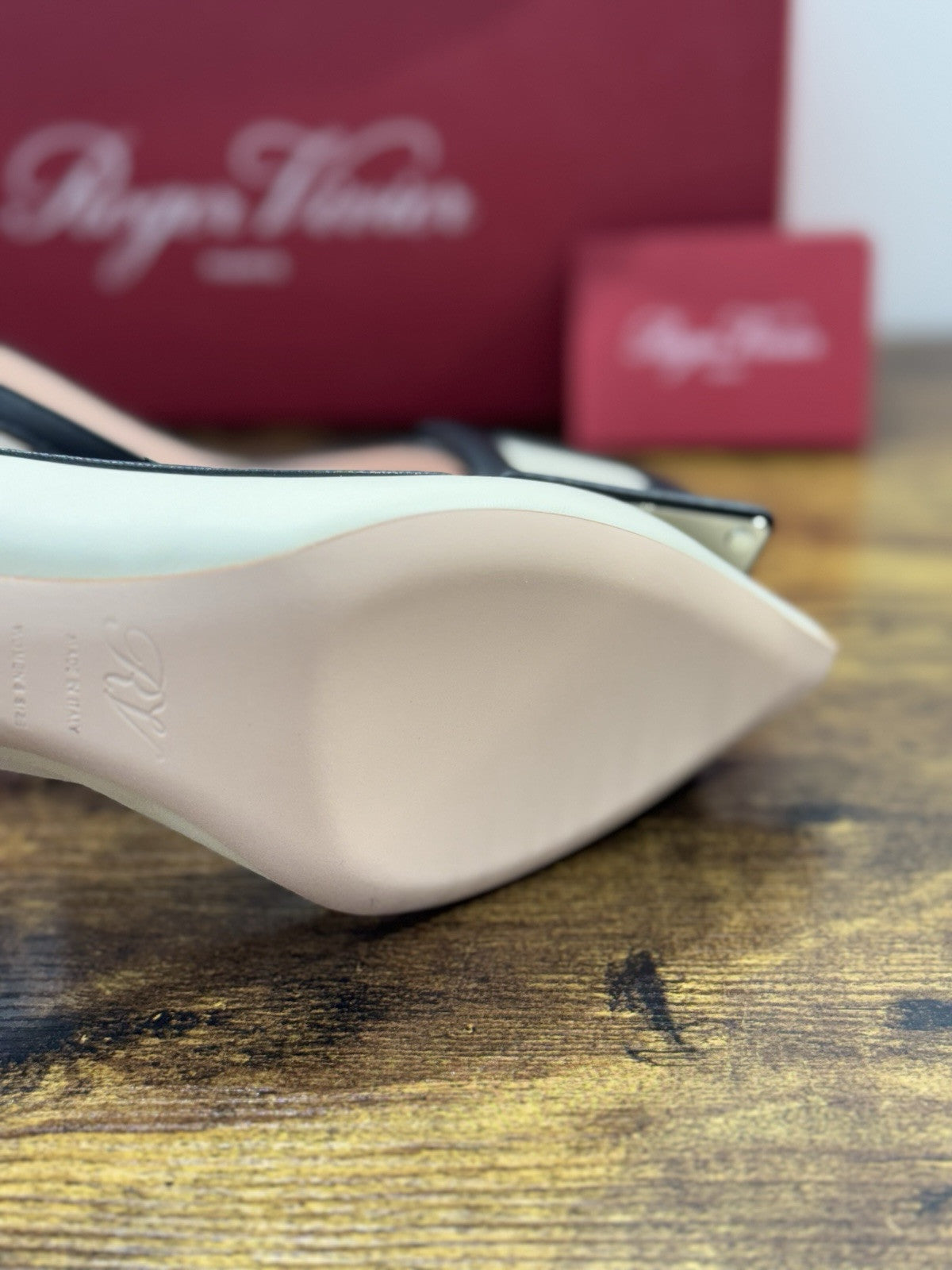 Roger Vivier Décolletés Slingback Viv' In The City in pelle Nero Luxury 36.5