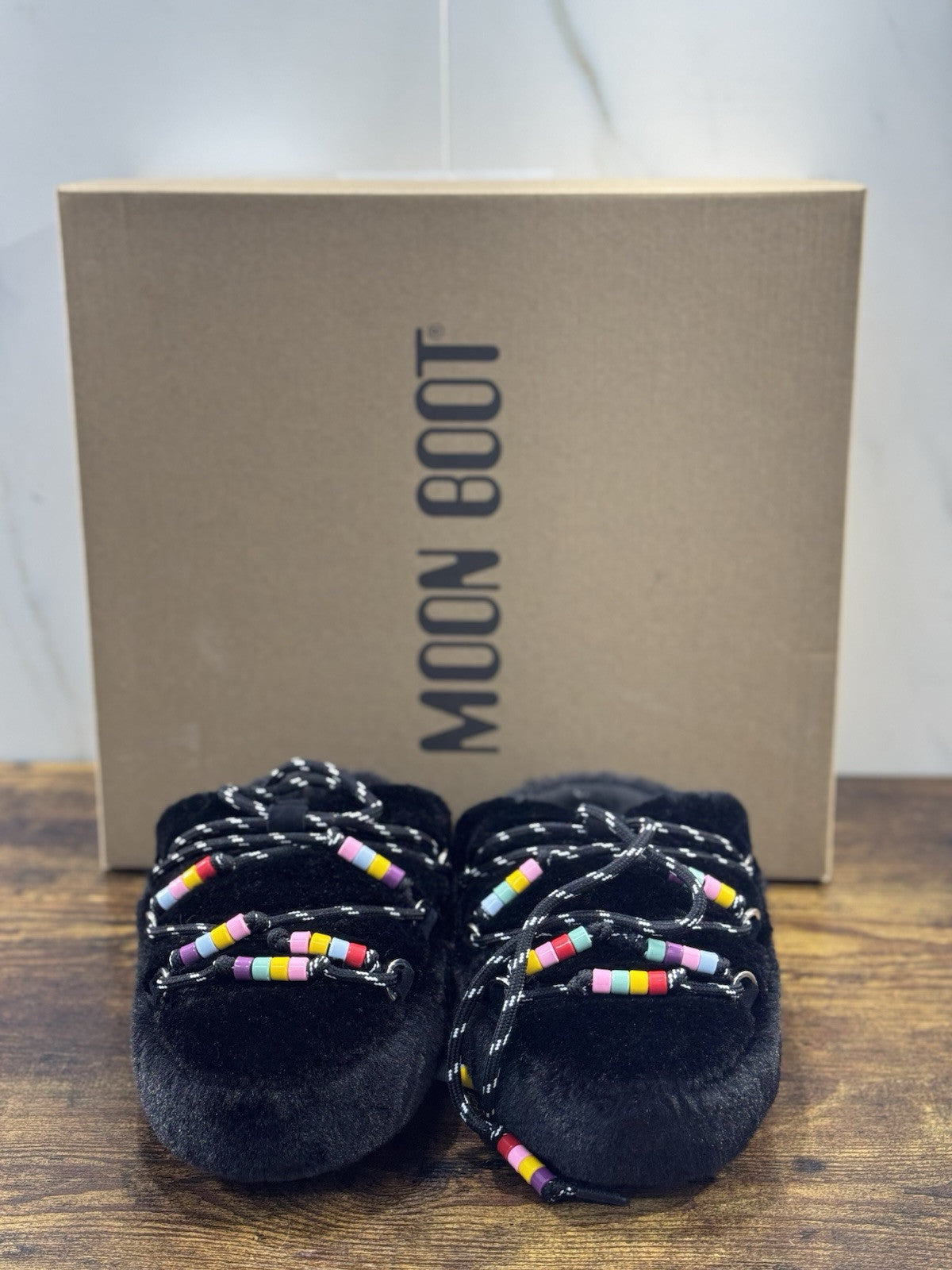 Moon Boot Mule Faux Fur Beads   Casual Icon Mountain Mule Nero 35/36
