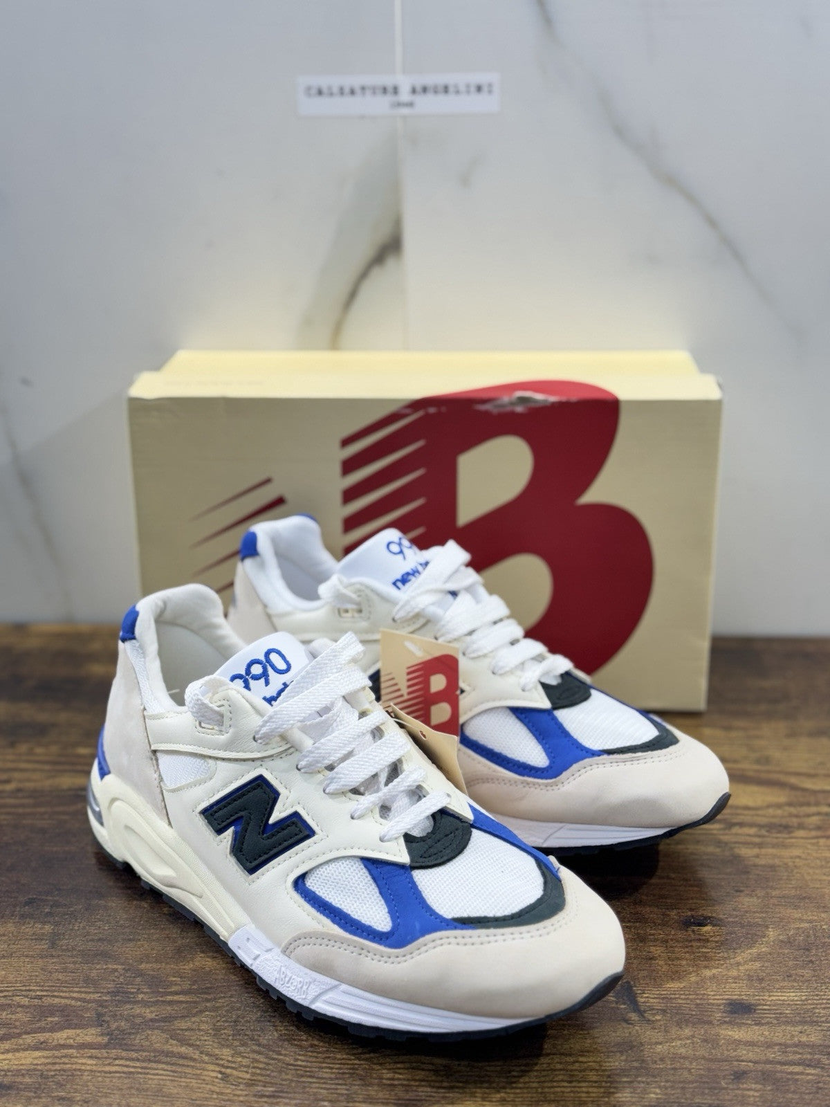 New Balance 990 Made In USA  Icon Sneaker White  Blu Suede  44.5
