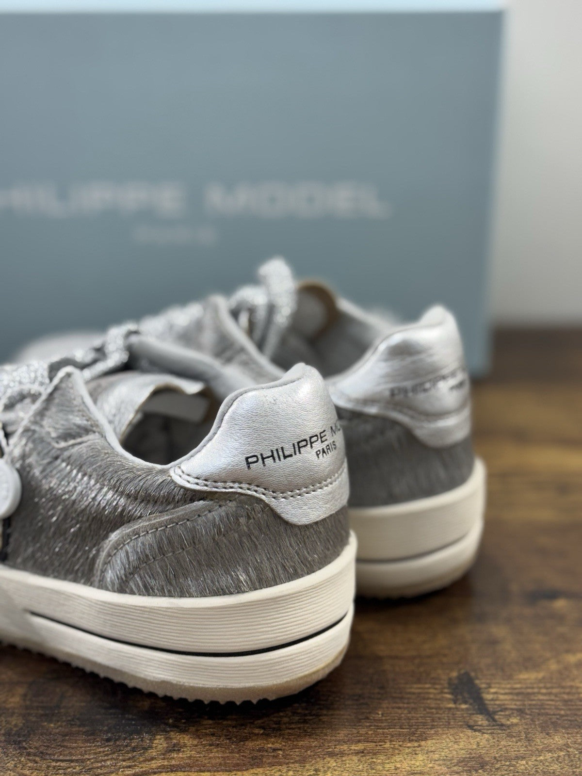 Philippe Model Sneakers Nice Low Pony Metal argentata  36