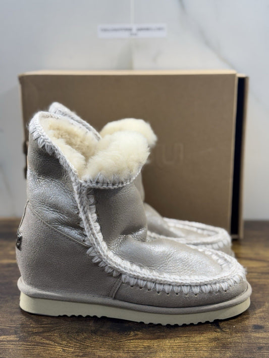 Mou eskimo Inner Wedge Short  Beige    Casual Mou Woman Boot  Pietre  Logo 40’