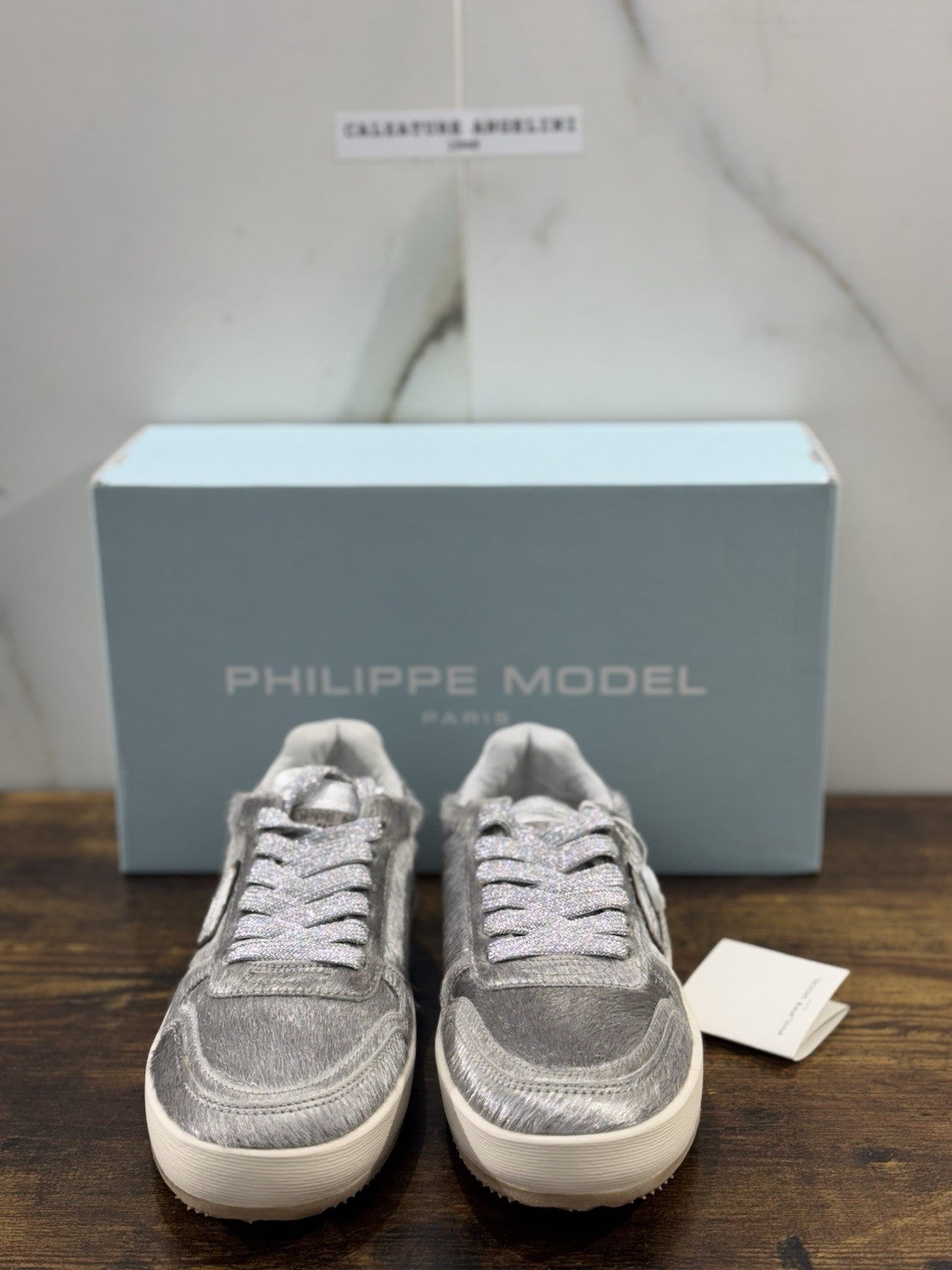 Philippe Model Sneakers Nice Low Pony Metal argentata  36