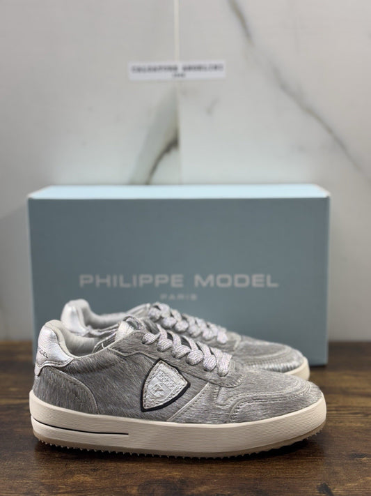 Philippe Model Sneakers Nice Low Pony Metal argentata  36
