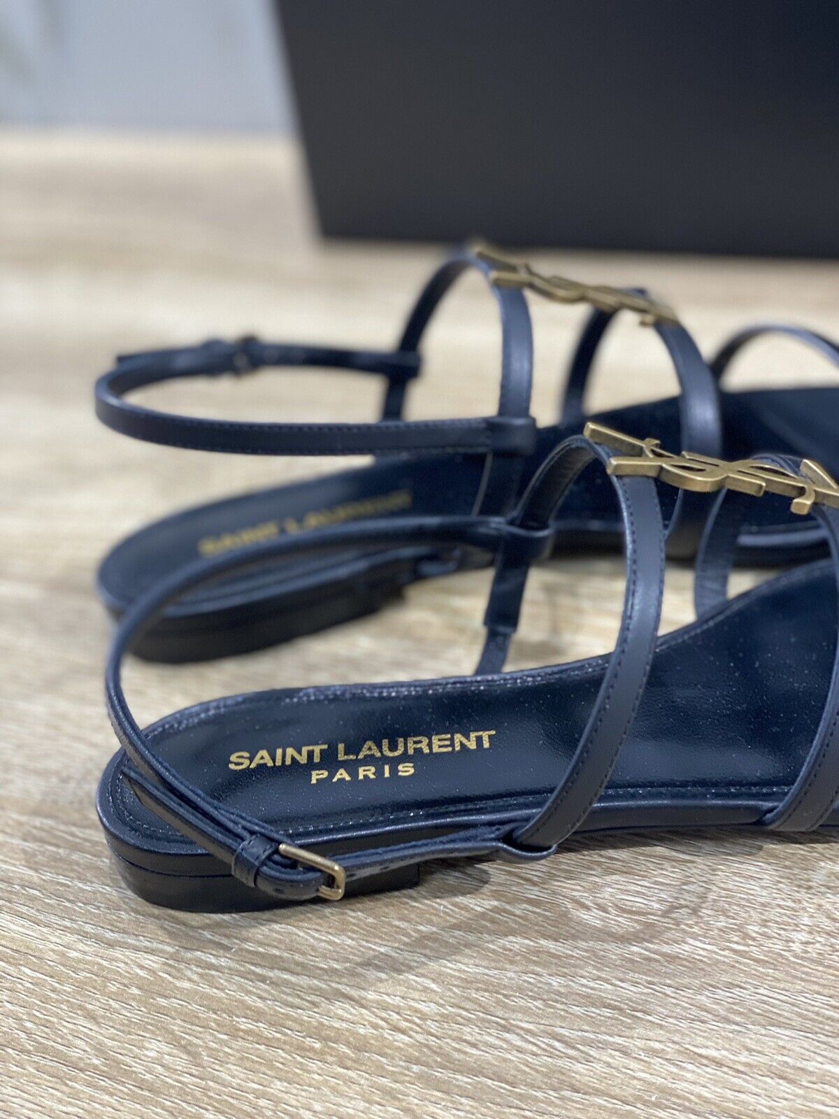 Saint Laurent Sandalo donna cassandra in pelle Nera monogramma luxury 37.5